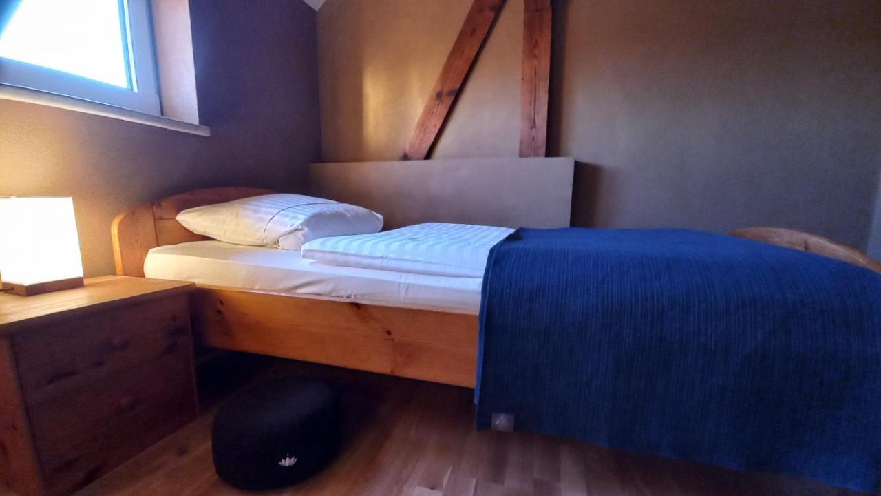 Triskele Haus - Oekologisches Gaestehaus Der Heilstaette Strelitz Neustrelitz Dış mekan fotoğraf