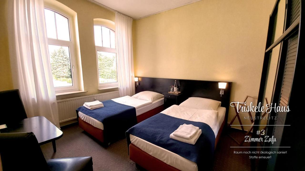 Triskele Haus - Oekologisches Gaestehaus Der Heilstaette Strelitz Neustrelitz Dış mekan fotoğraf