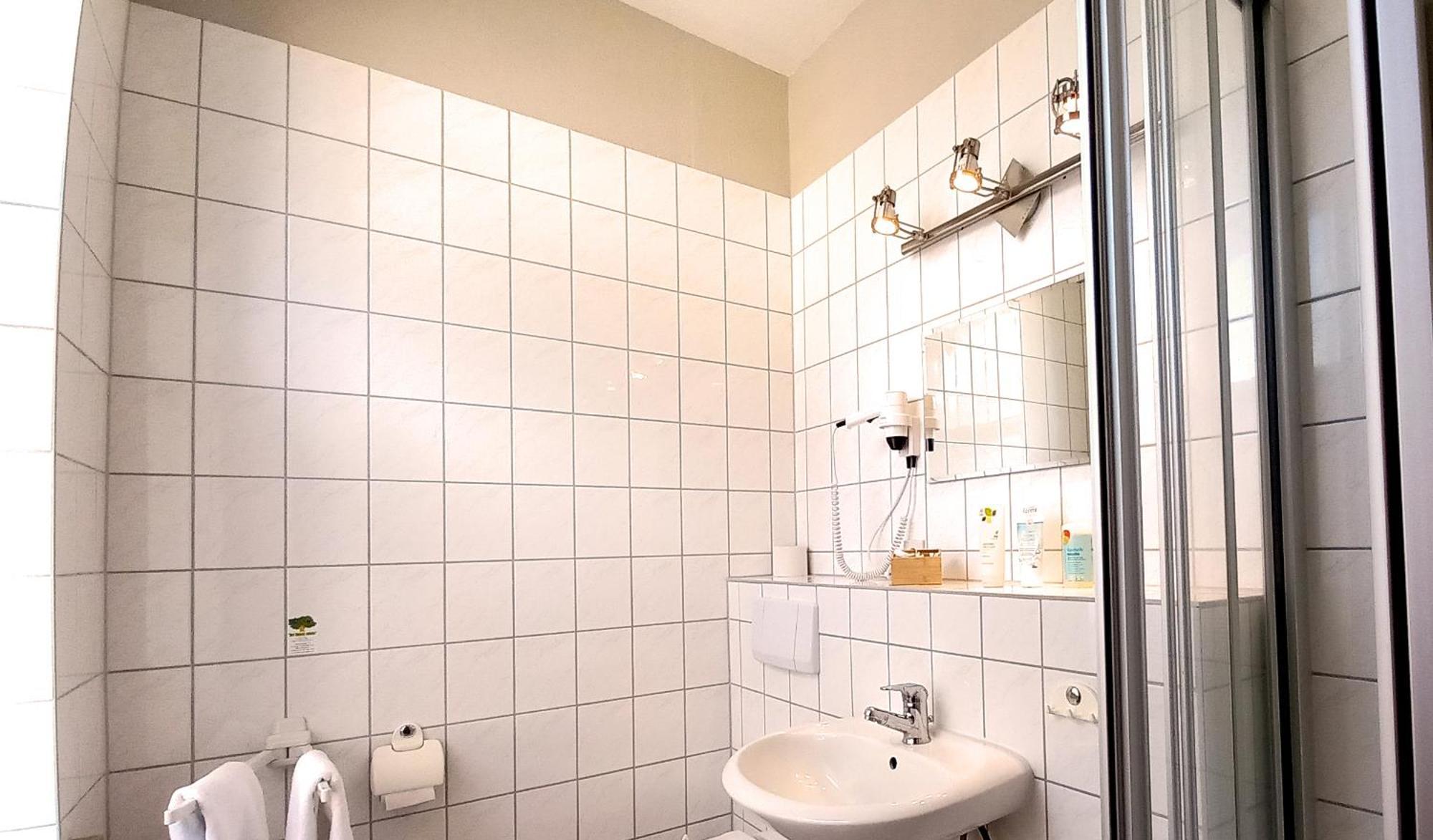 Triskele Haus - Oekologisches Gaestehaus Der Heilstaette Strelitz Neustrelitz Oda fotoğraf