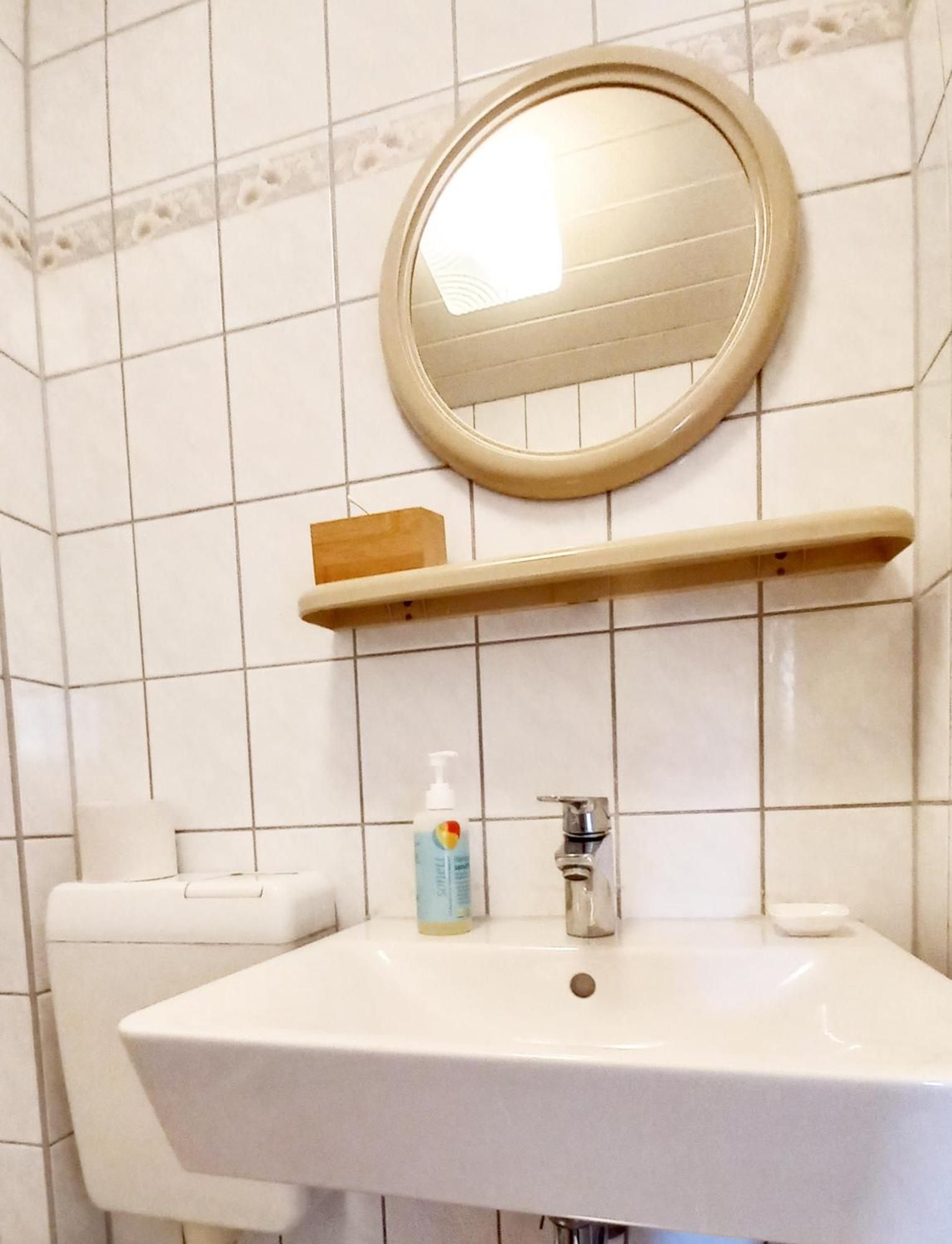 Triskele Haus - Oekologisches Gaestehaus Der Heilstaette Strelitz Neustrelitz Oda fotoğraf
